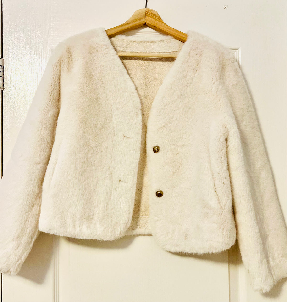 C813 Short Coat