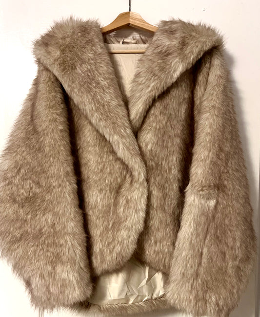 C811 Short Coat