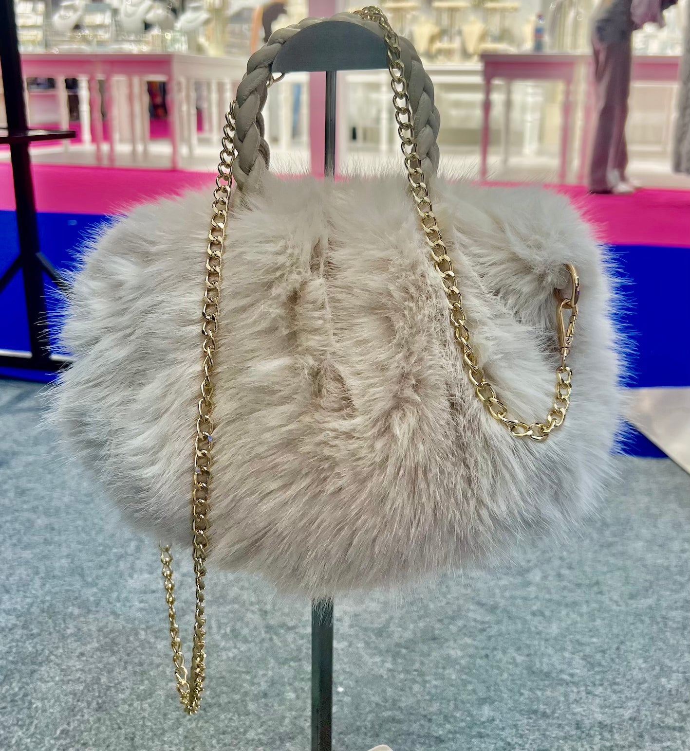 B704 Faux Fur Bag