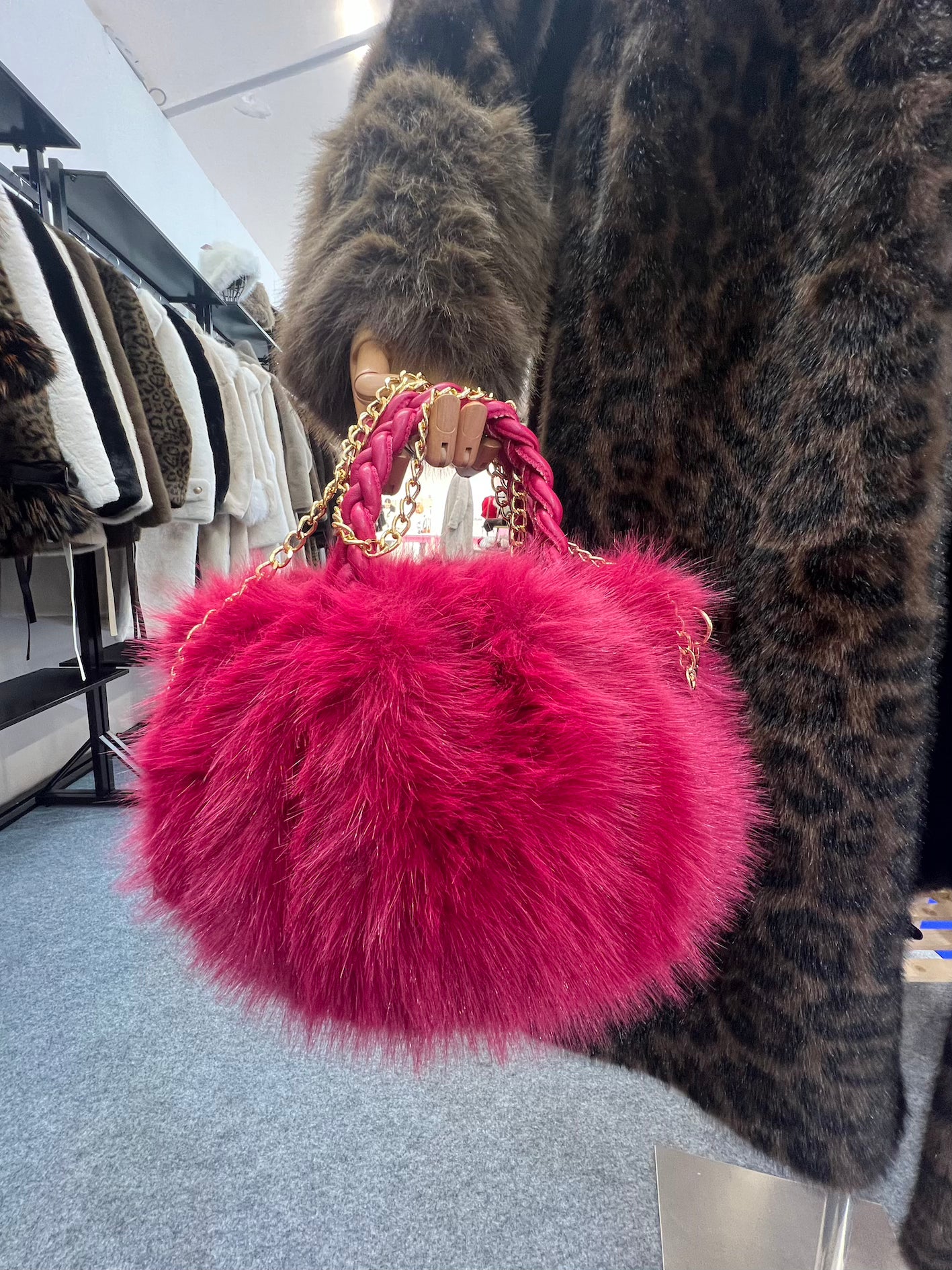 B704 Faux Fur Bag