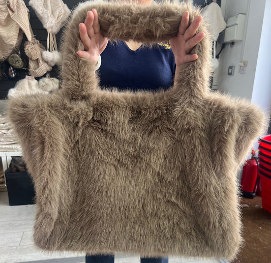 B701-1 Fluffy Tote Bag