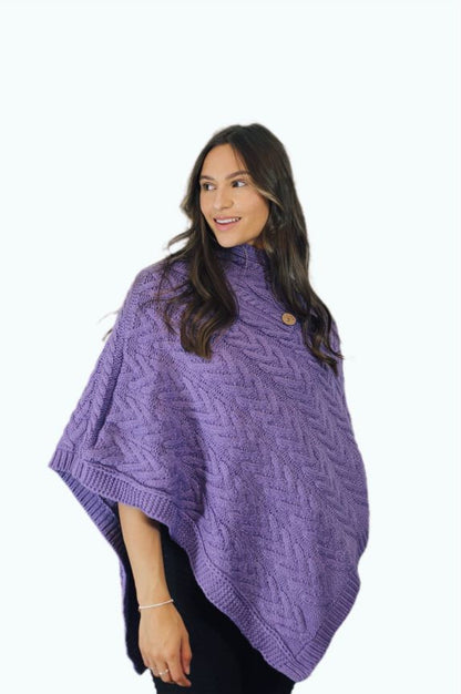 P005 Aran Poncho Lilac One Size