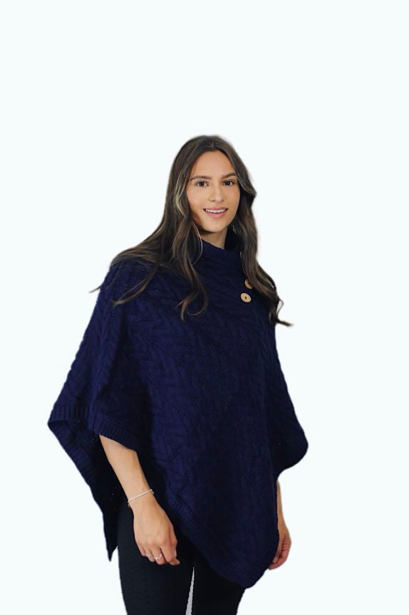 P005 Aran Poncho Navy One Size