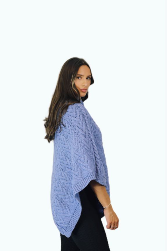 P005 Aran Poncho Blue One Size