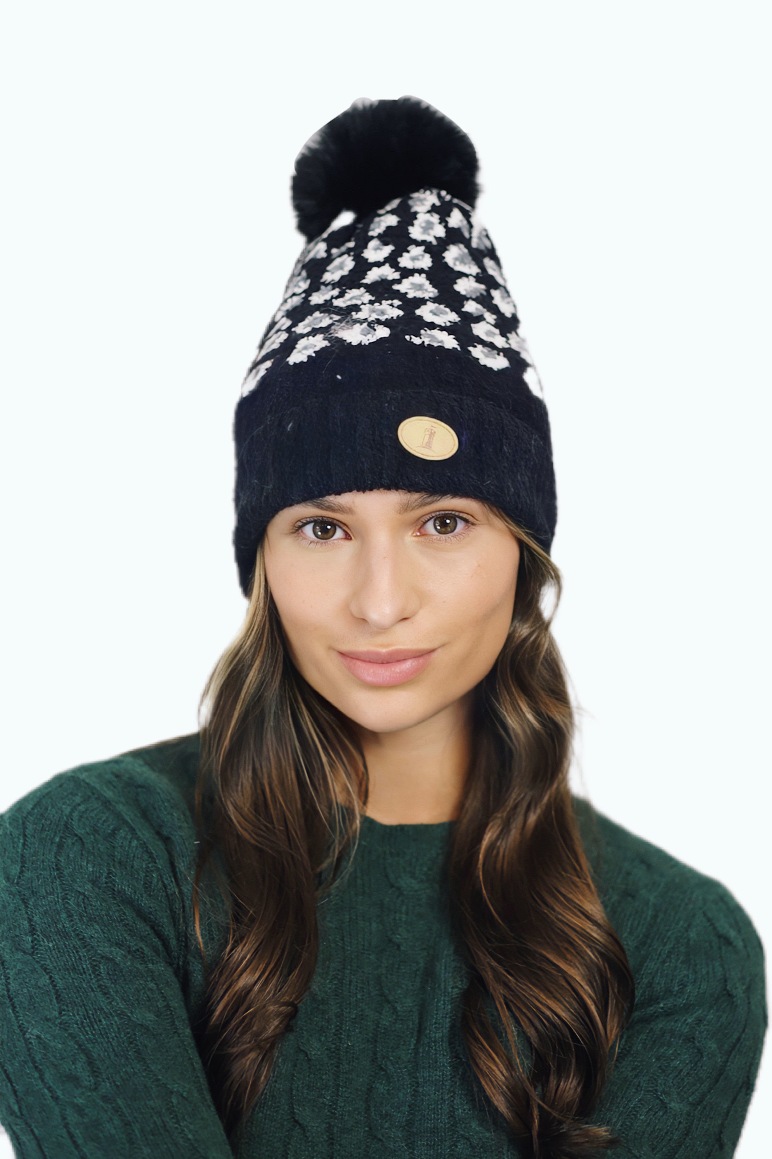 H00723 Leopard Print Hat and Glove Set Black