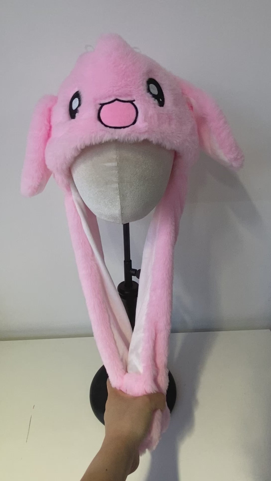 Ear Moving Hats with LED 04